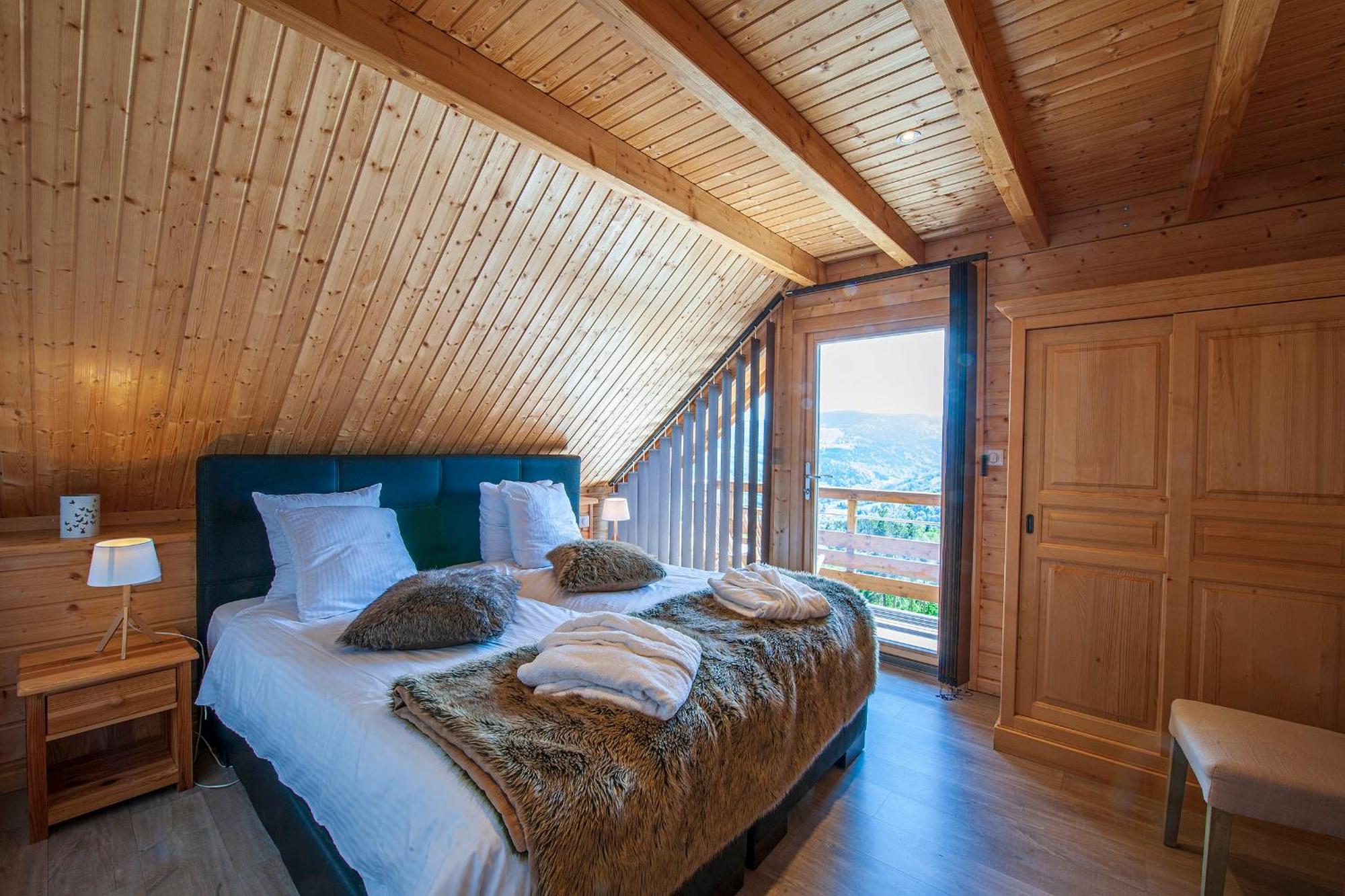 INUï, GRAND CHALET DE LUXE NEUF, SAUNA, SPA, classé 5 étoiles Metzeral Esterno foto